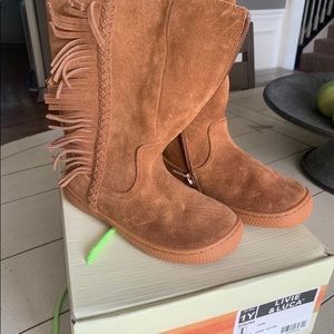 NWT Livie & Luca fringe boots
